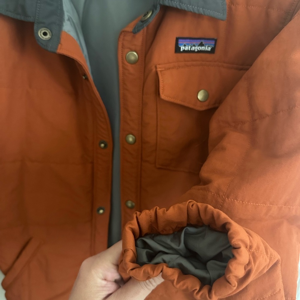 Patagonia Boys' Quilted Jacket - Picture 9 of 9